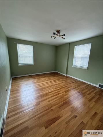 182 Newman Street Metuchen NJ 08840