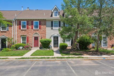 79-79 Chelsea Court Franklin NJ 08873