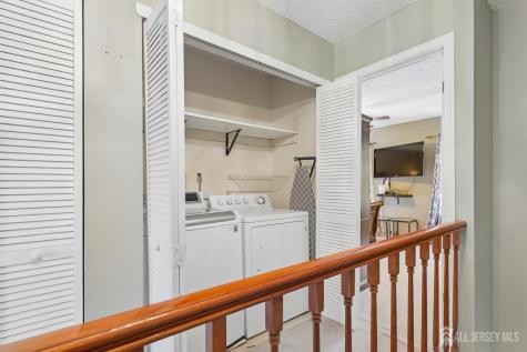 79-79 Chelsea Court Franklin NJ 08873