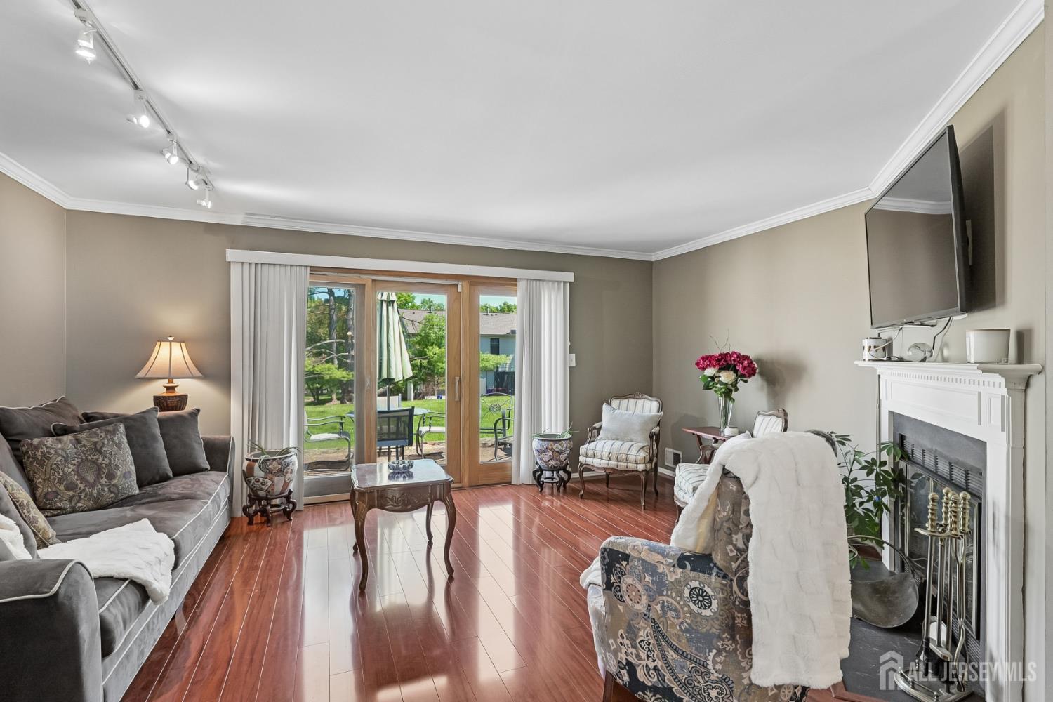 79-79 Chelsea Court Franklin NJ 08873