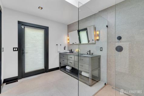 792 Partridge Drive Bridgewater NJ 08807