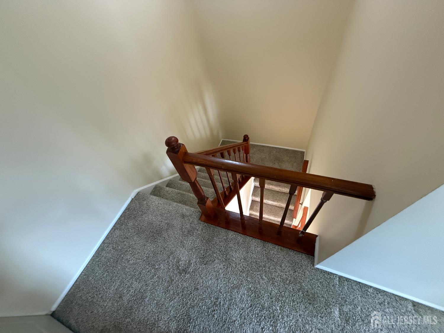 382 Hadleigh Lane North Brunswick NJ 08902