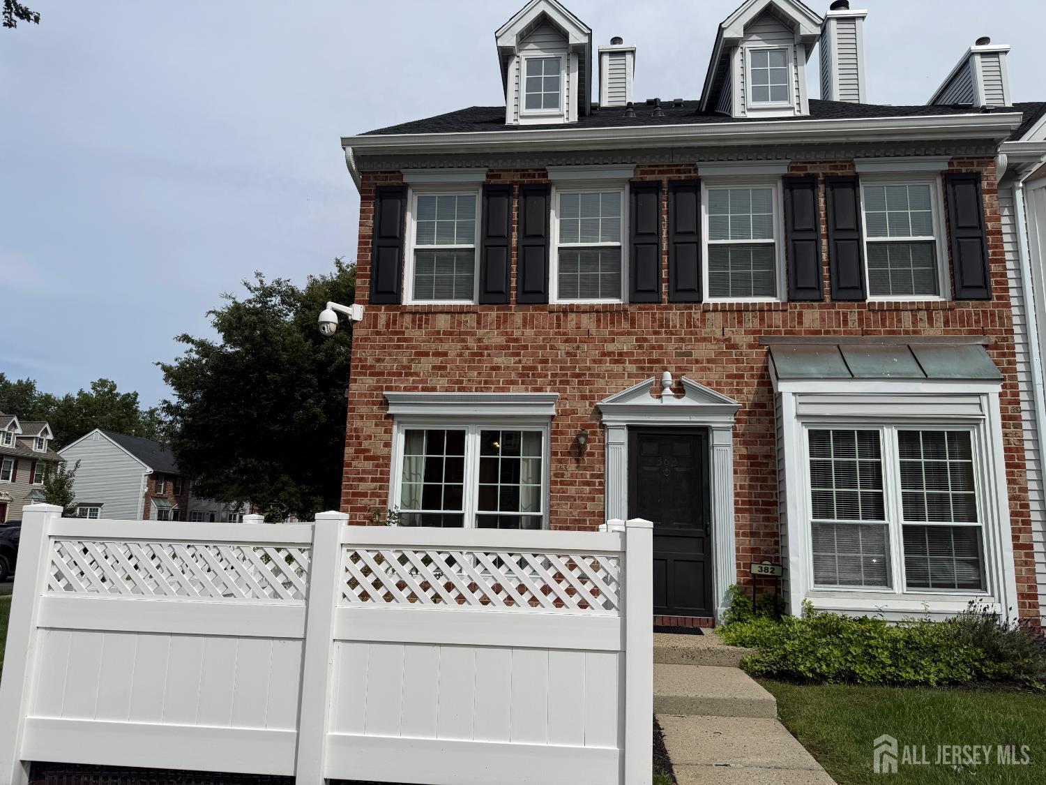 382 Hadleigh Lane North Brunswick NJ 08902