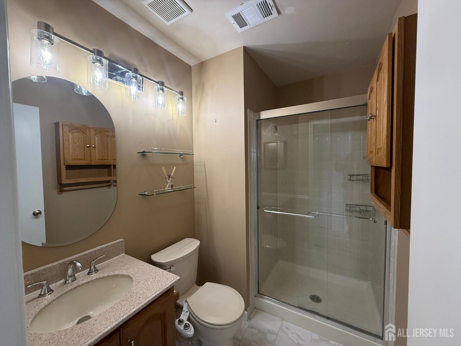 382 Hadleigh Lane North Brunswick NJ 08902