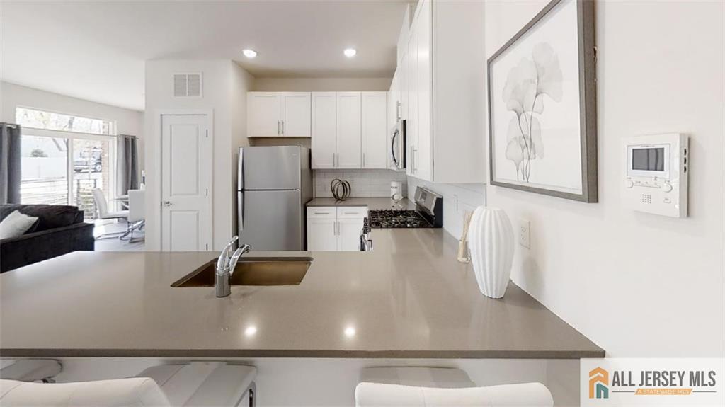 19 Stelton Road Piscataway NJ 08854