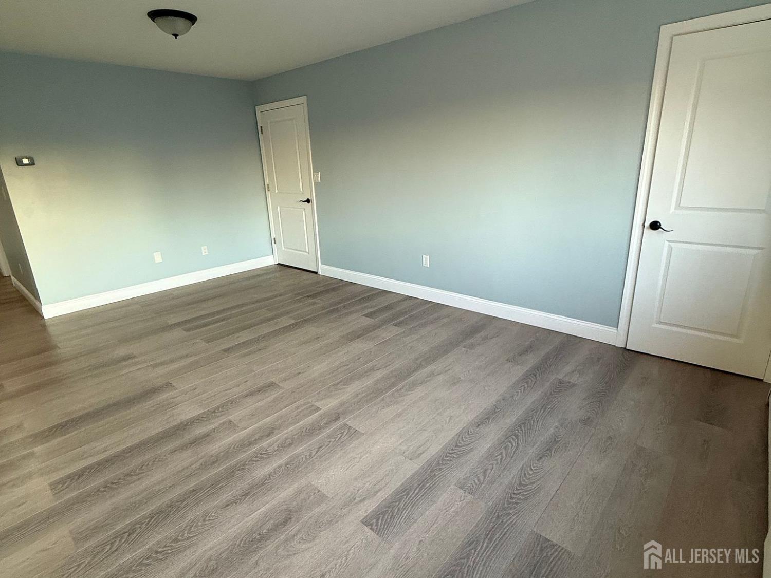 20 Eulner Street South Amboy NJ 08879