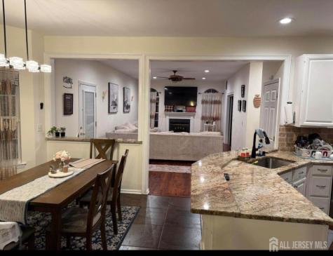5 Gunther Loop Franklin NJ 08873