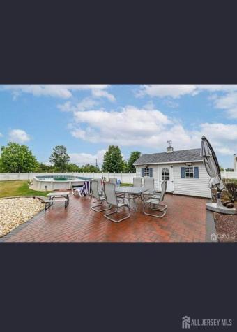 5 Gunther Loop Franklin NJ 08873