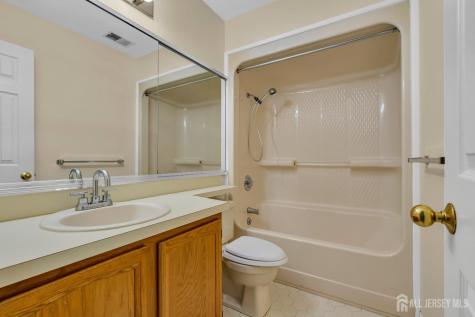 31 Fair Acres Court South Brunswick NJ 08540