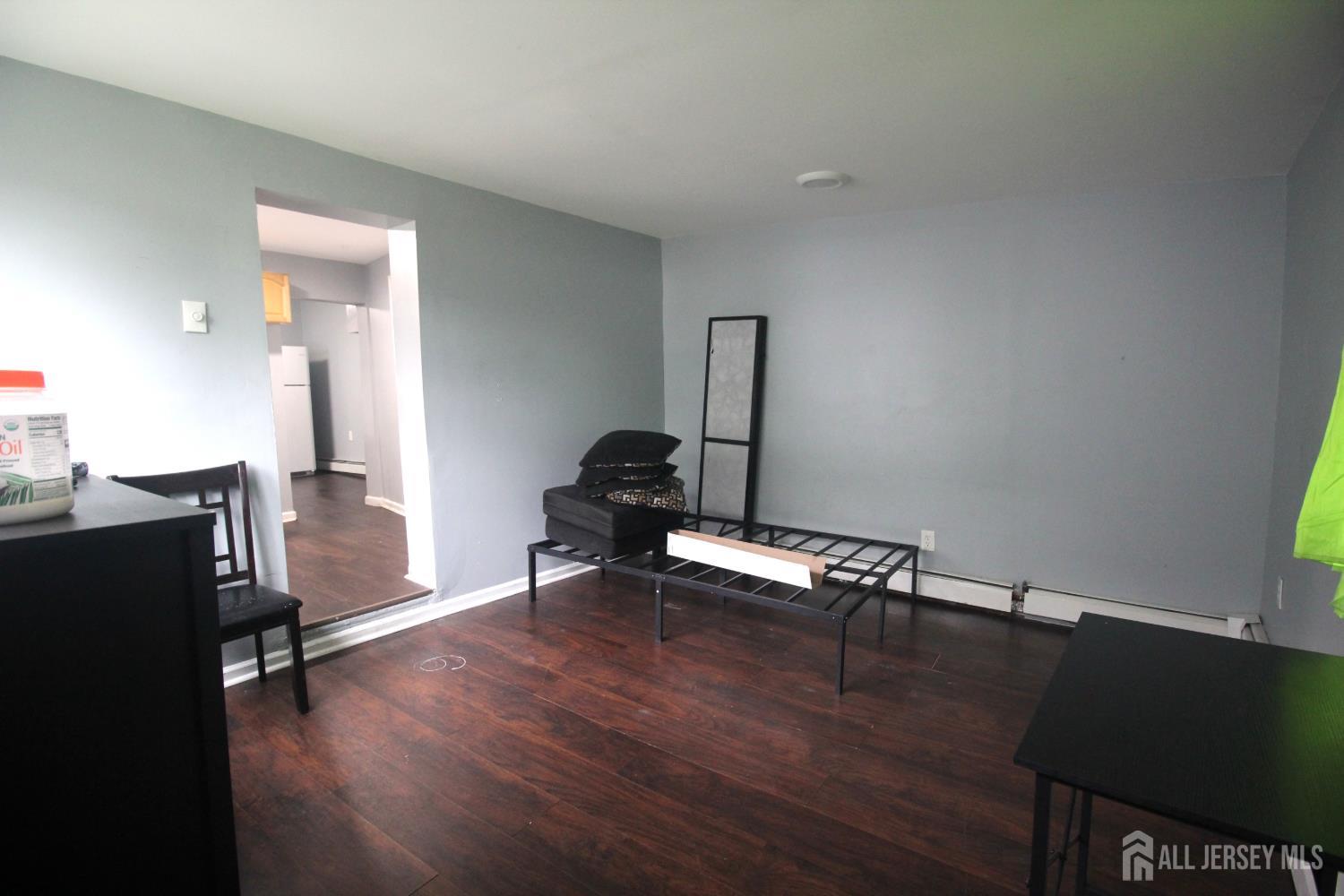 825 W 2nd Street Florence NJ 08518