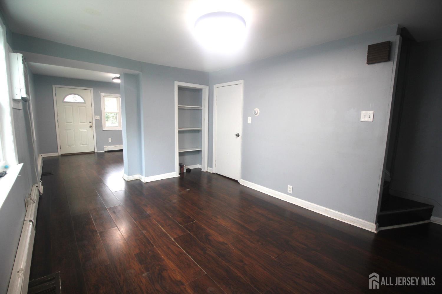 825 W 2nd Street Florence NJ 08518