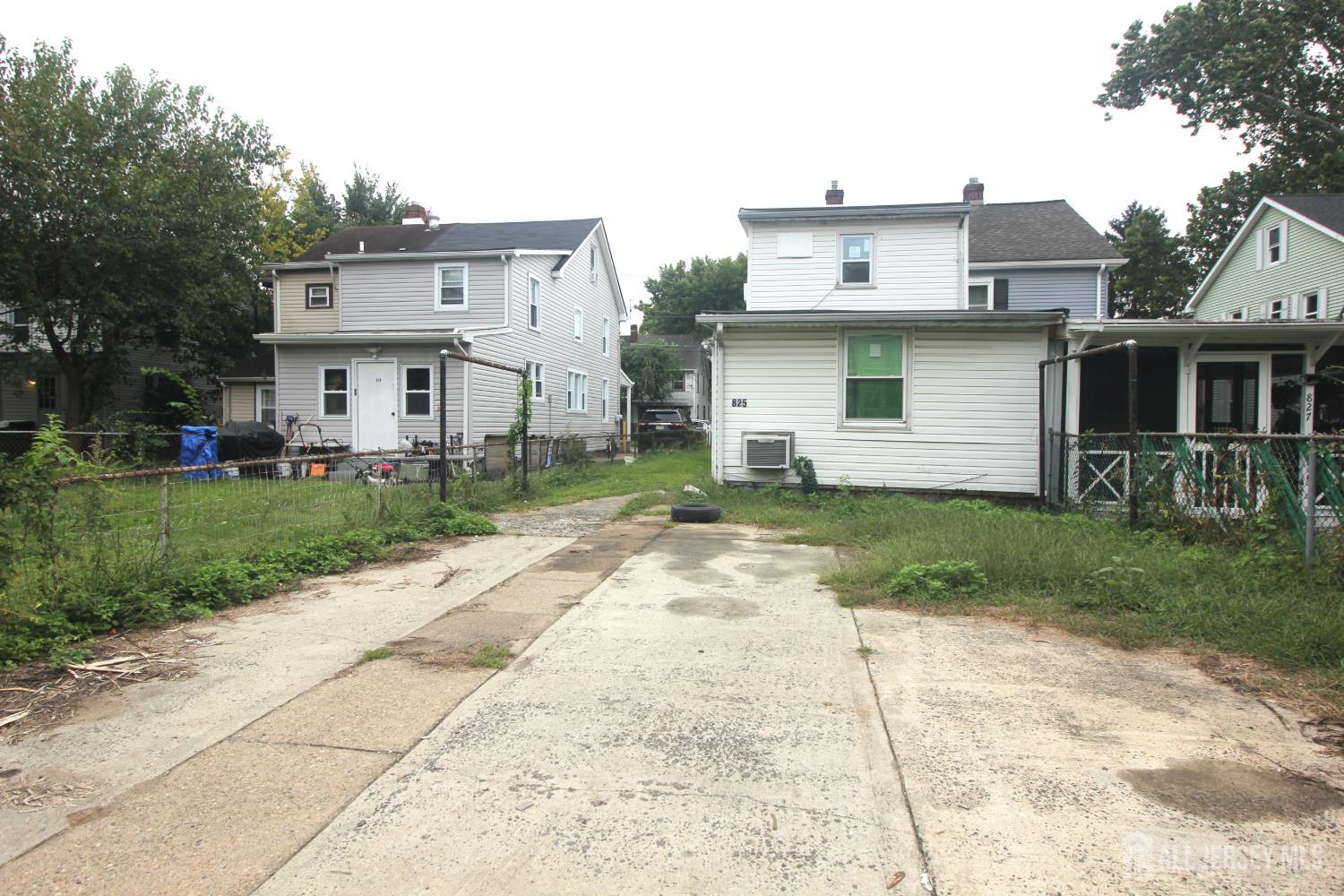 825 W 2nd Street Florence NJ 08518