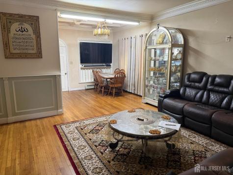 118 Swarthmore Terrace Metuchen NJ 08840