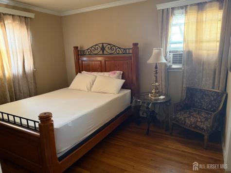 118 Swarthmore Terrace Metuchen NJ 08840