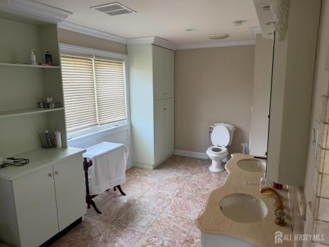 118 Swarthmore Terrace Metuchen NJ 08840