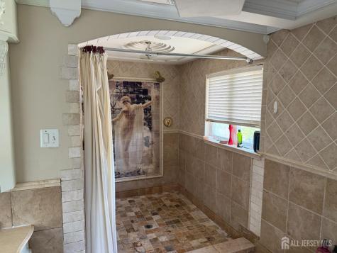 118 Swarthmore Terrace Metuchen NJ 08840