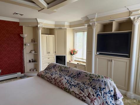 118 Swarthmore Terrace Metuchen NJ 08840