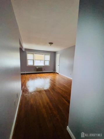 32 Union Place Irvington NJ 07111