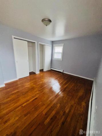 32 Union Place Irvington NJ 07111