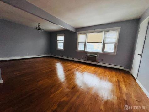 32 Union Place Irvington NJ 07111