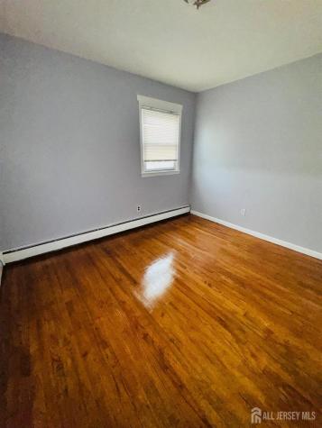32 Union Place Irvington NJ 07111