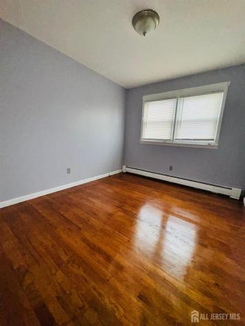 32 Union Place Irvington NJ 07111