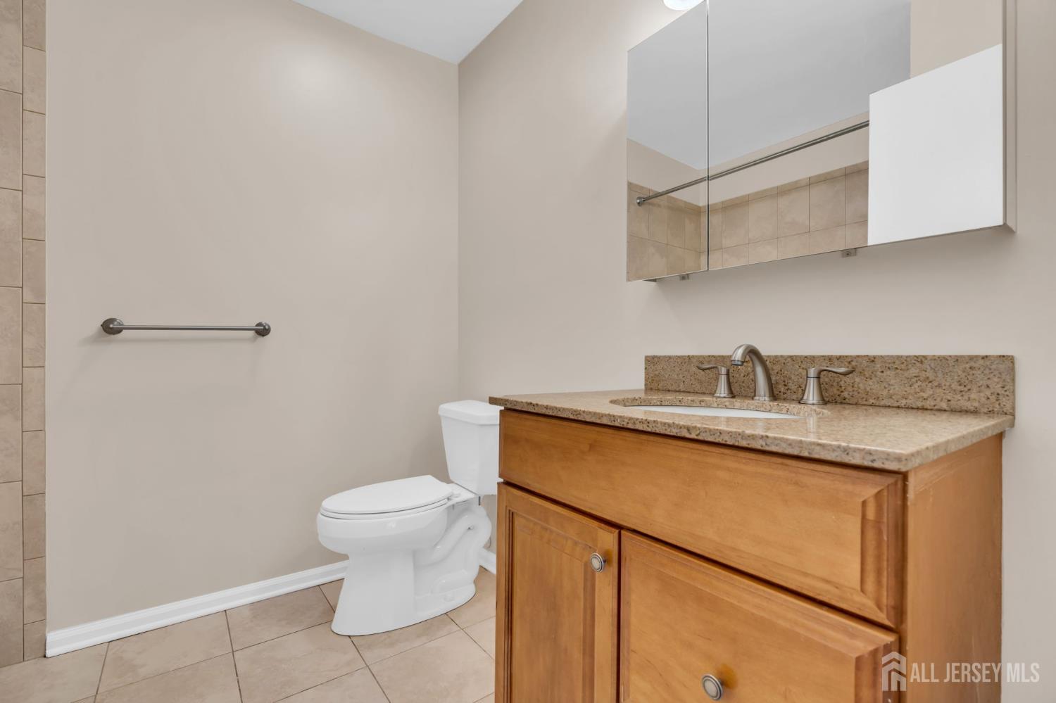 2101 Bayhead Drive Parlin NJ 08859
