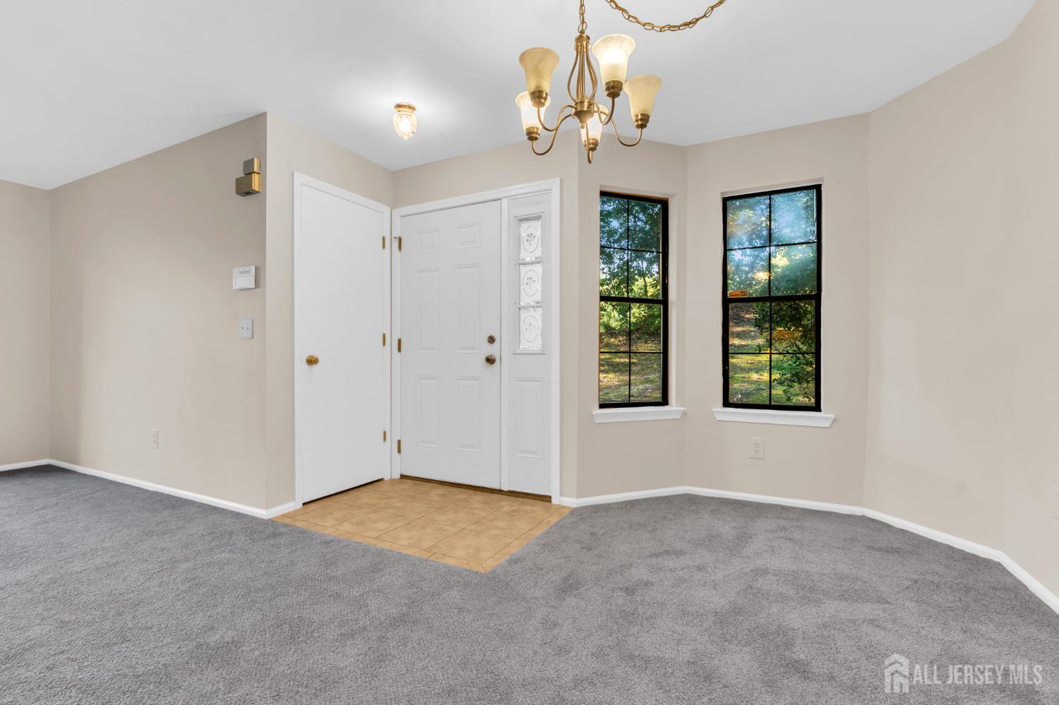 2101 Bayhead Drive Parlin NJ 08859