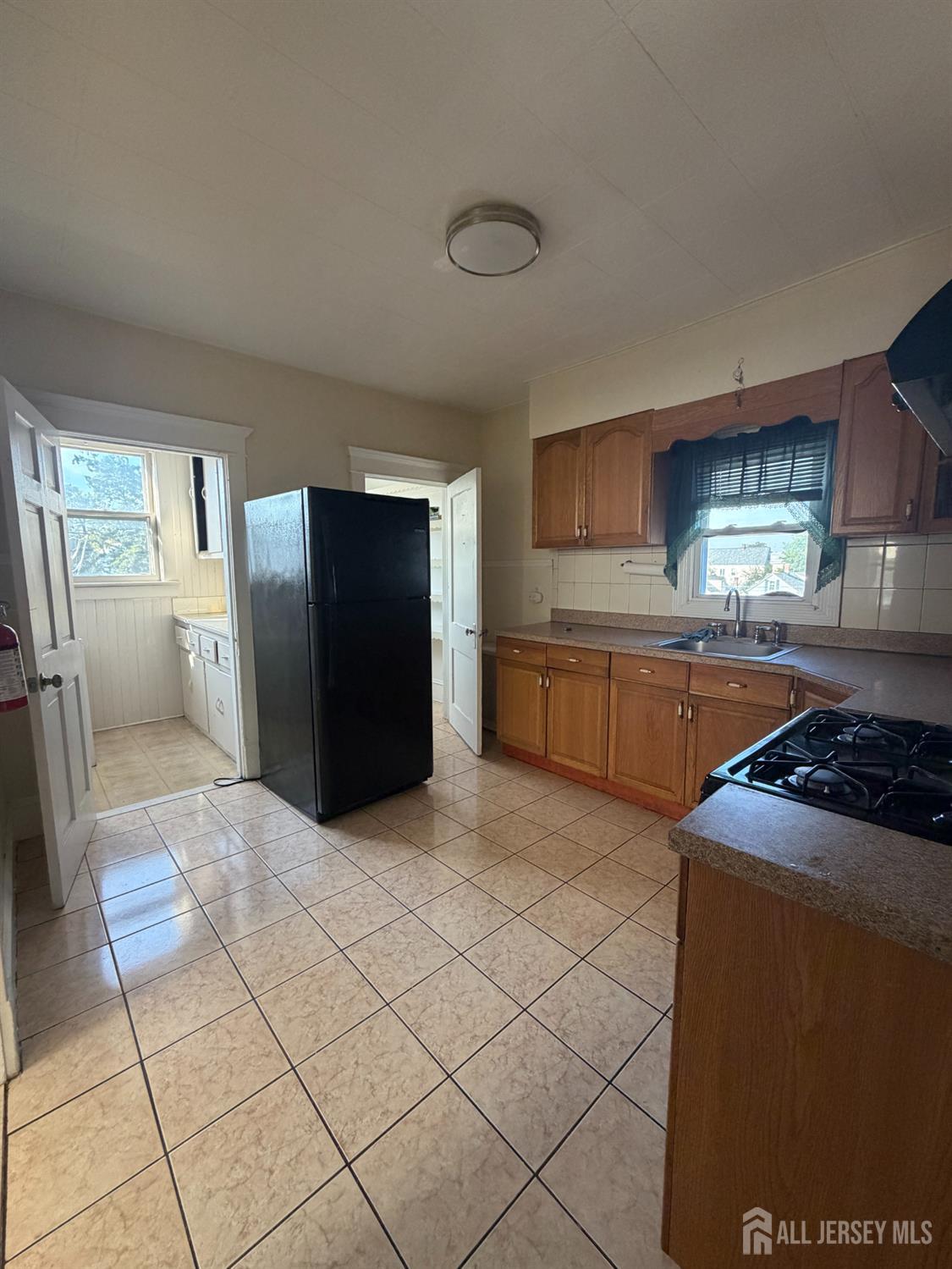 471 Hall Avenue Perth Amboy NJ 08861