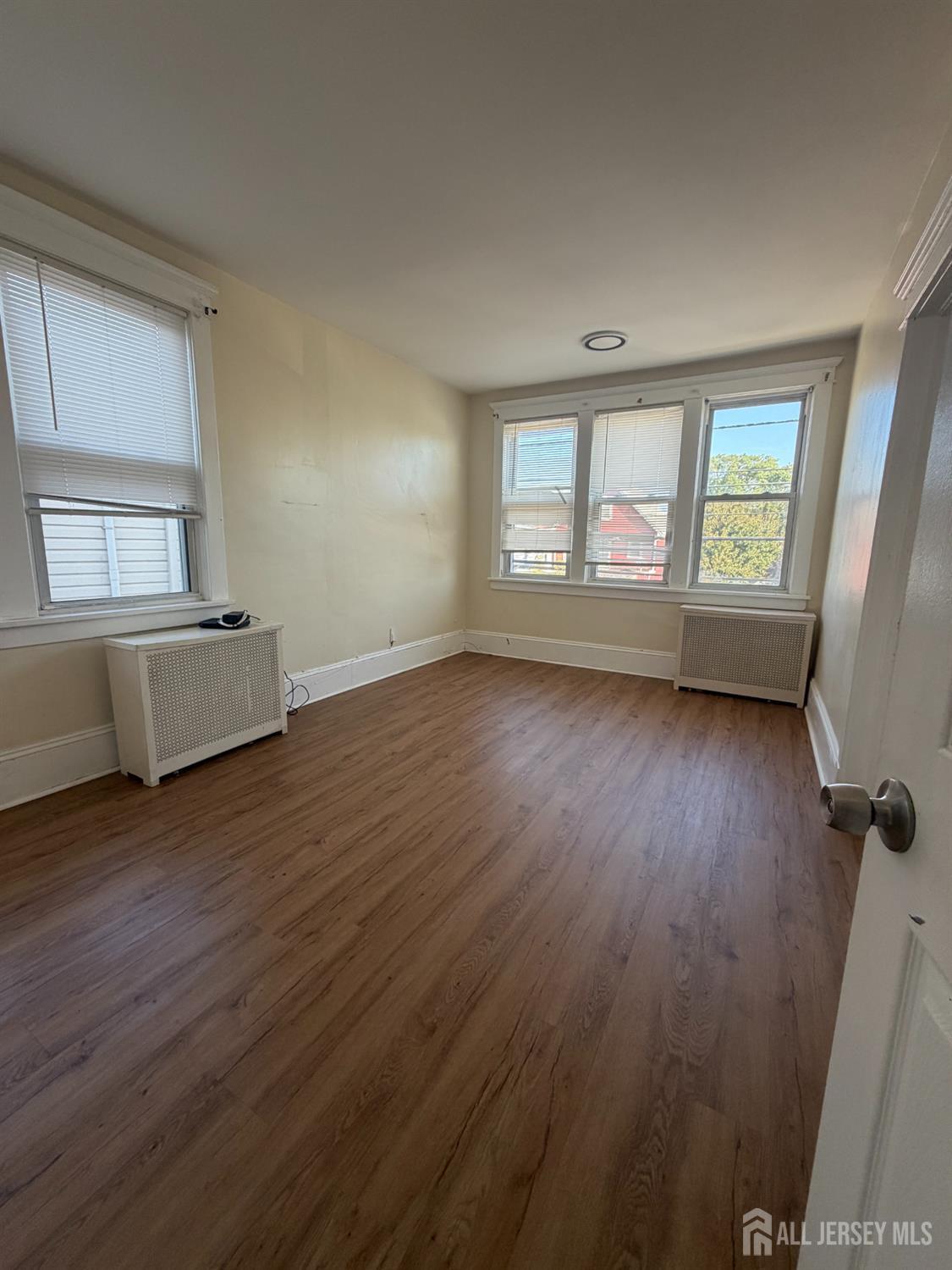 471 Hall Avenue Perth Amboy NJ 08861