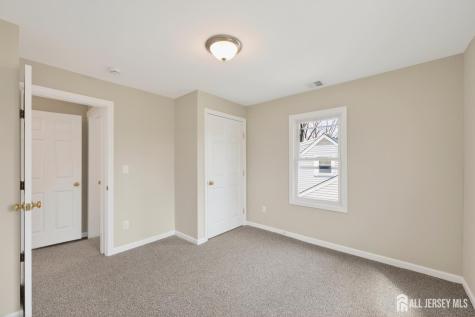 119 Vogel Place Middlesex NJ 08846