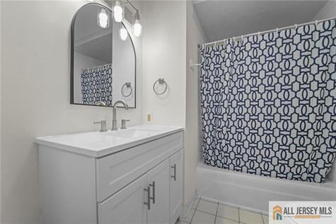 119 Chinnick Avenue Hamilton NJ 08619