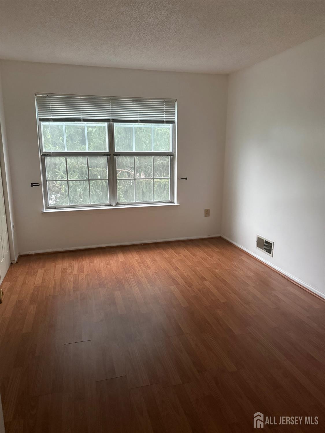 73 Rachel Court Franklin NJ 08823