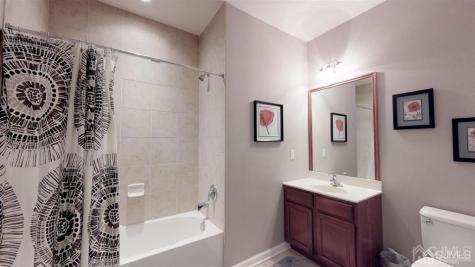 2310 Pine Valley Way Piscataway NJ 08854