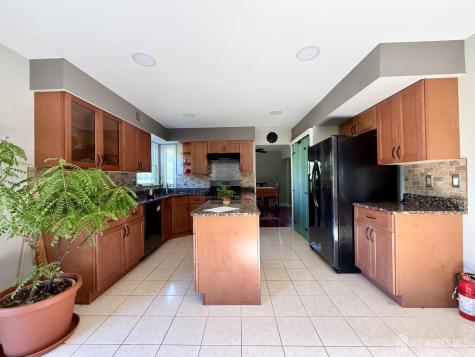 3 Dannys Way West Windsor NJ 08550