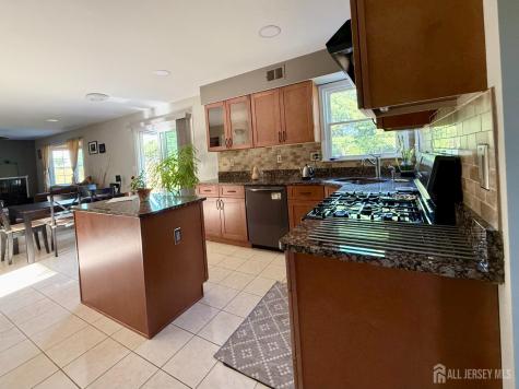 3 Dannys Way West Windsor NJ 08550