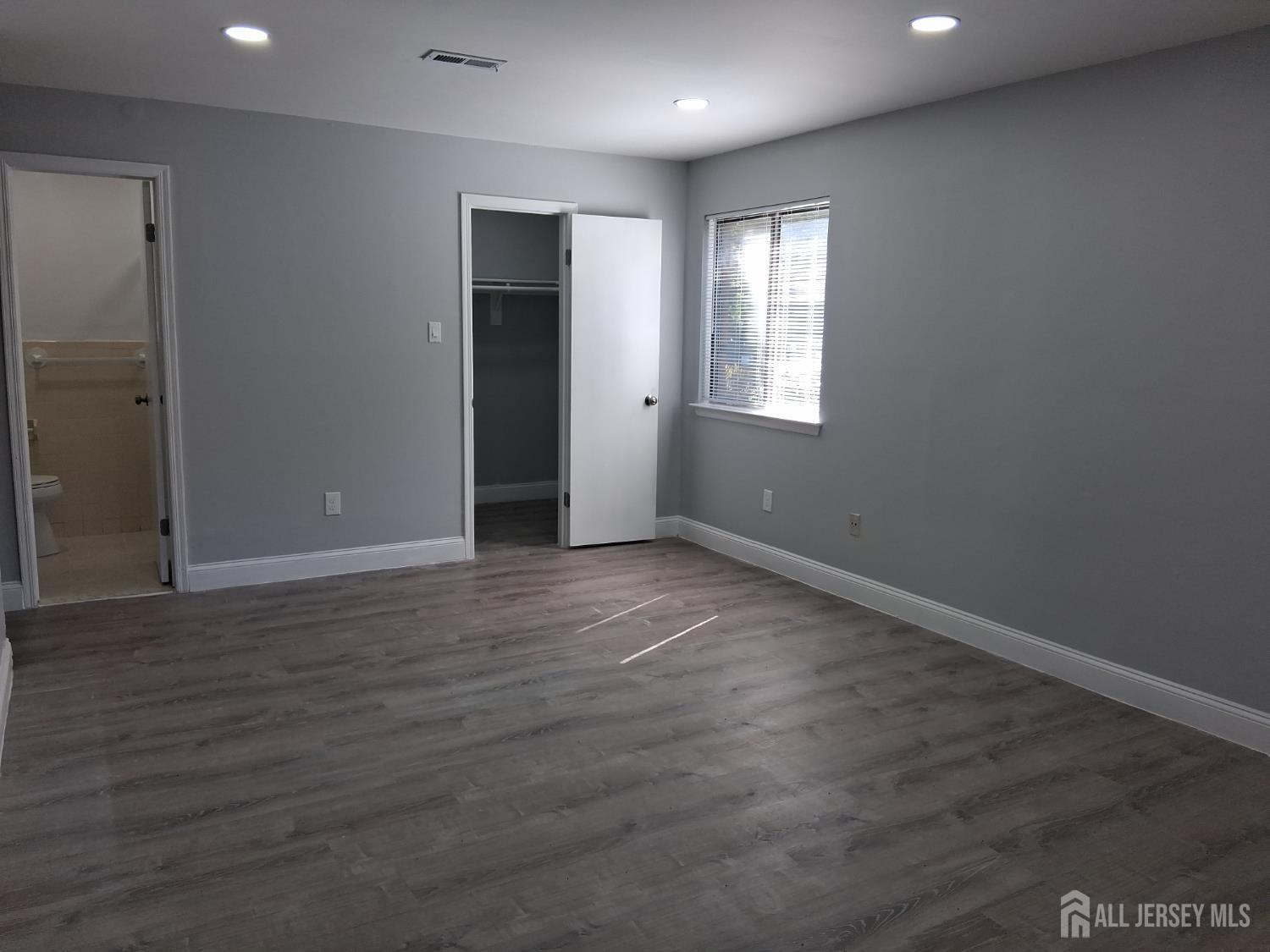1203 Edison Glen Terrace Edison NJ 08837