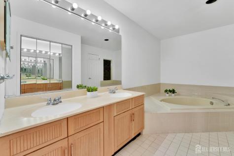 88 W Countryside Drive W South Brunswick NJ 08540