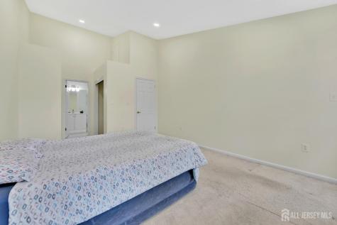88 W Countryside Drive W South Brunswick NJ 08540