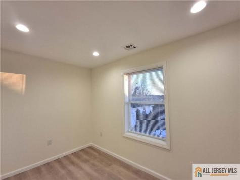49 Hillside Avenue Sayreville NJ 08872