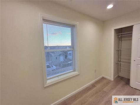 49 Hillside Avenue Sayreville NJ 08872