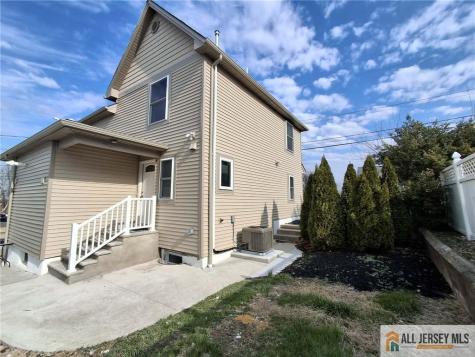 49 Hillside Avenue Sayreville NJ 08872