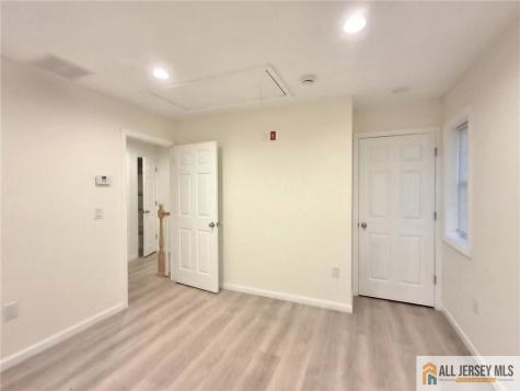 49 Hillside Avenue Sayreville NJ 08872