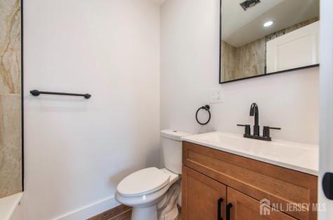 227 21st Street Irvington NJ 07111