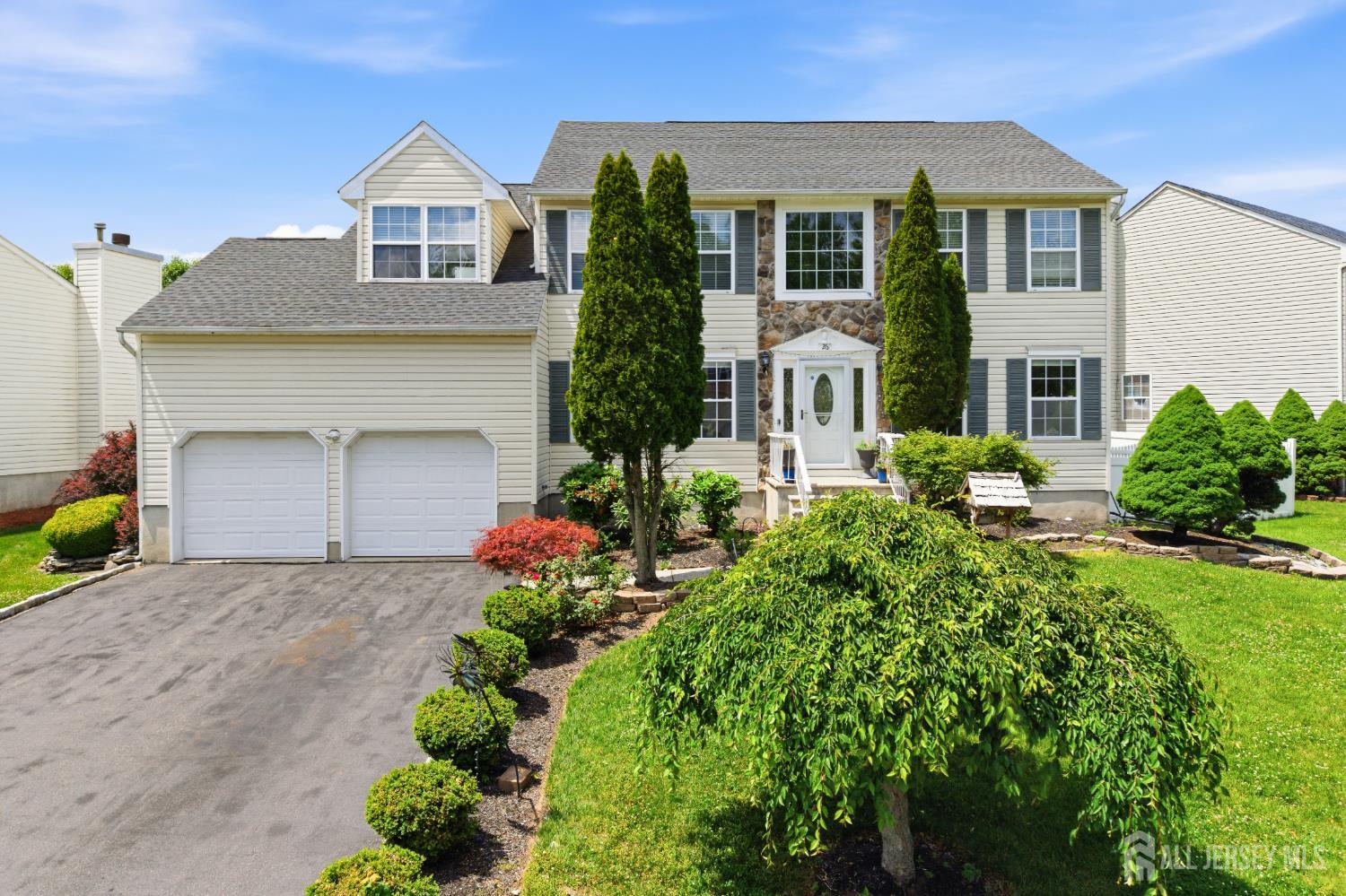 26 Alexis Lane Edison NJ 08820