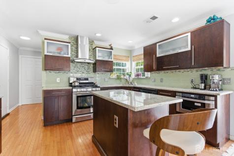 26 Alexis Lane Edison NJ 08820
