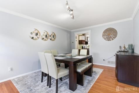 26 Alexis Lane Edison NJ 08820