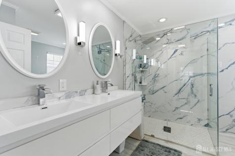 26 Alexis Lane Edison NJ 08820