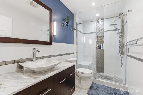 26 Alexis Lane Edison NJ 08820