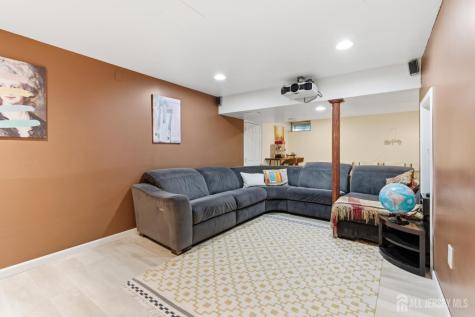 26 Alexis Lane Edison NJ 08820